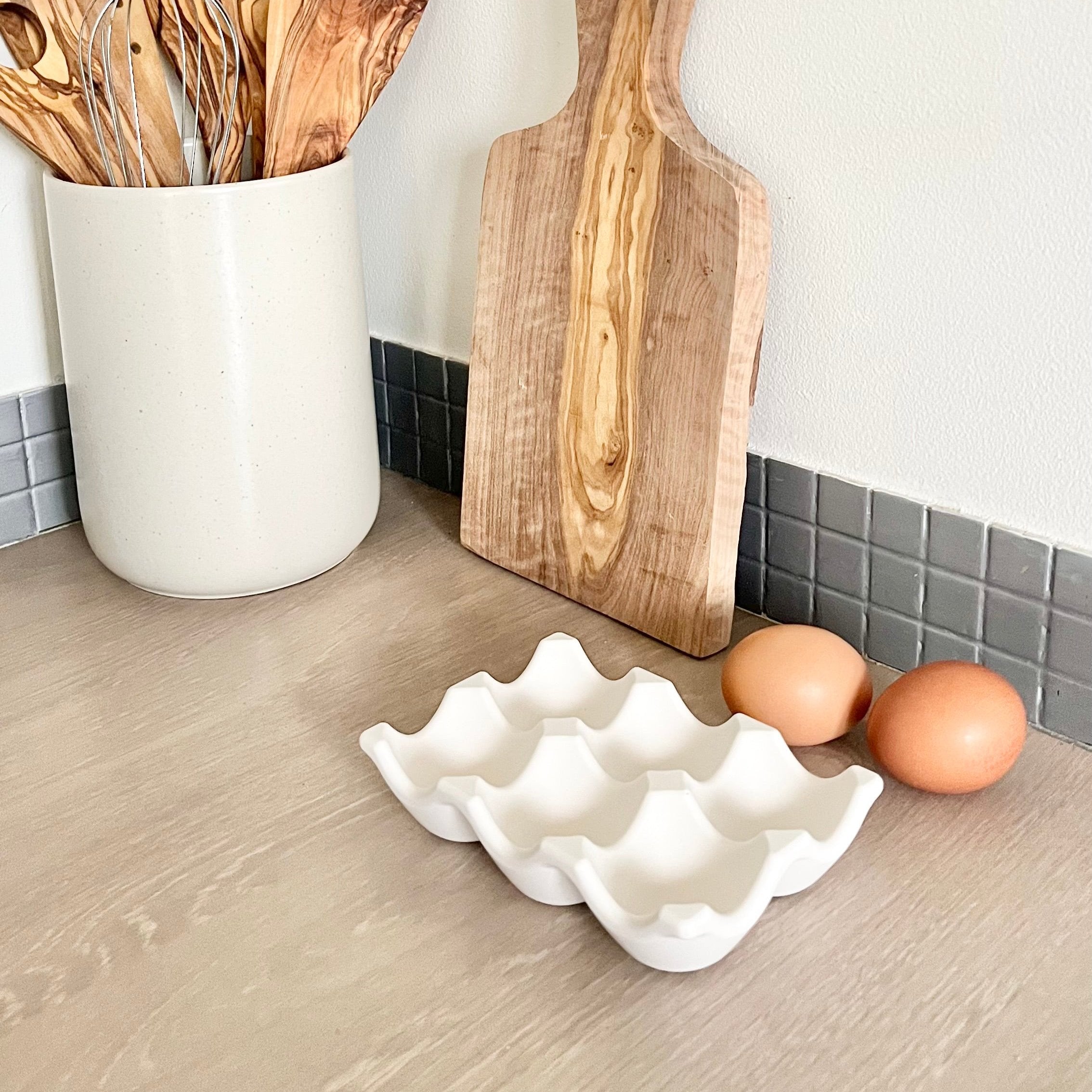 Support à oeufs Blanc - Jesmonite