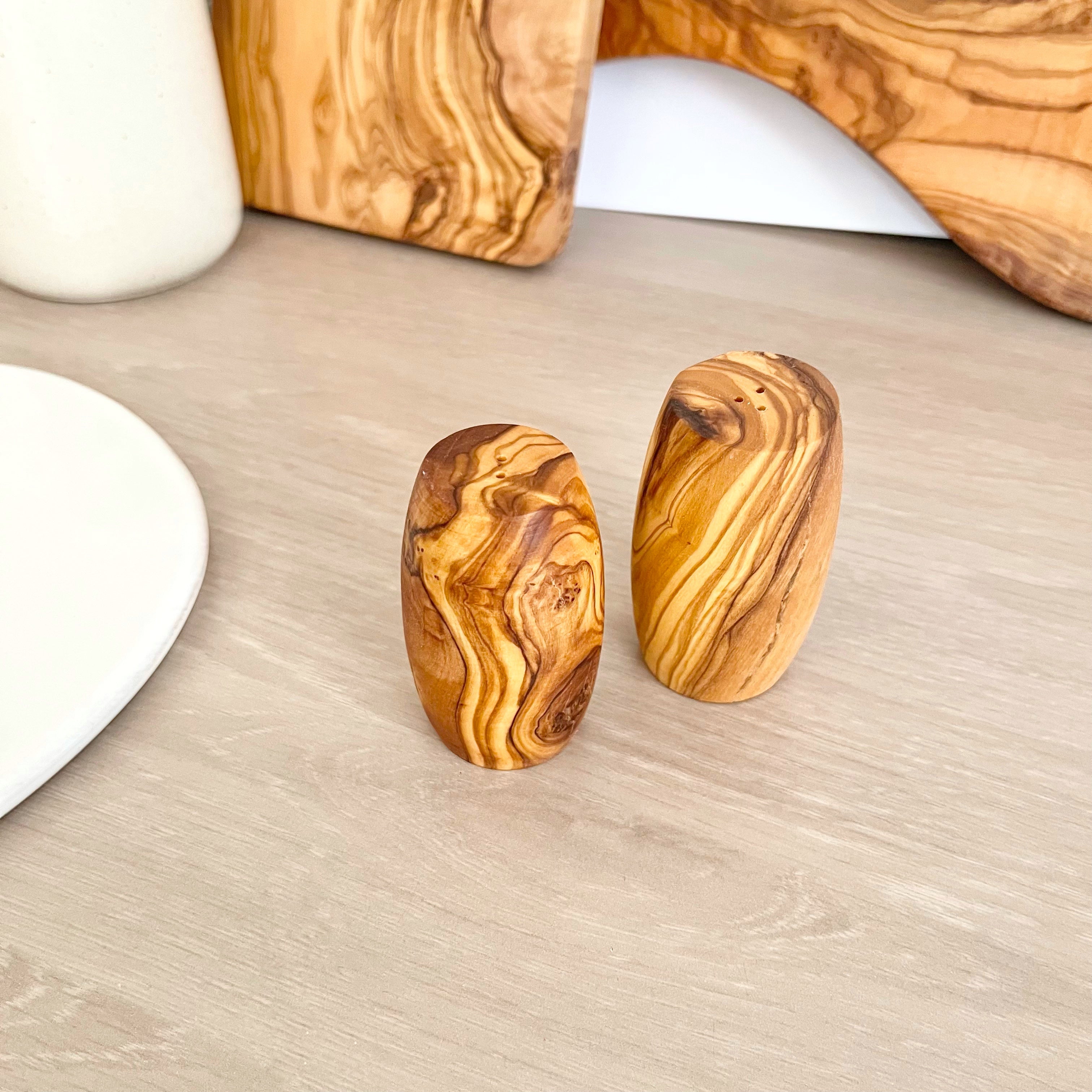 Salière et Poivrier - Bois d’olivier