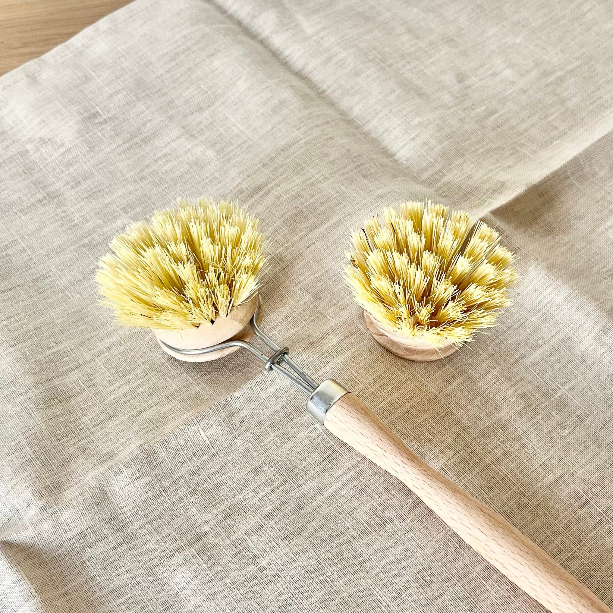 Brosse vaisselle rechargeable - Bois de hêtre et fibres naturelles