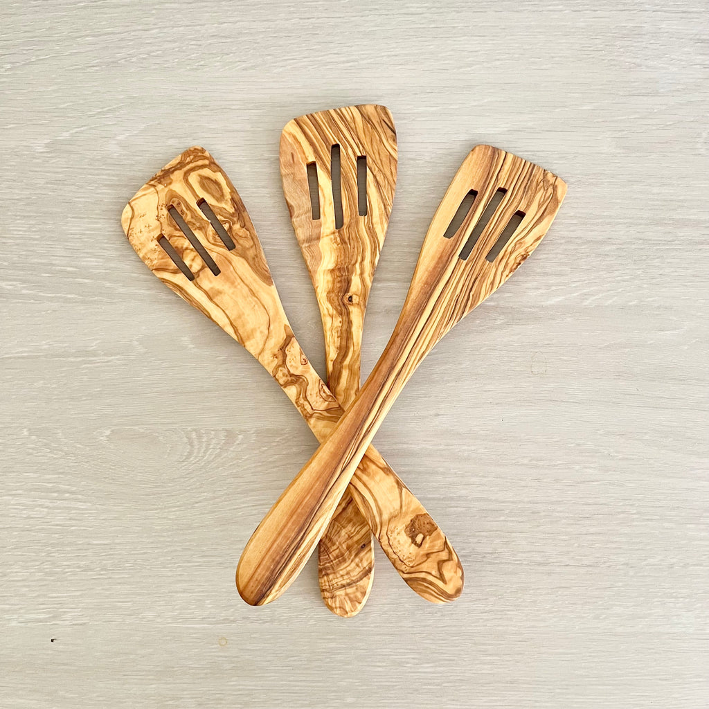 Spatule à fentes - Bois d'olivier 100% naturel
