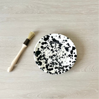 Assiette râpe "Caly" Noir et Blanc - Céramique