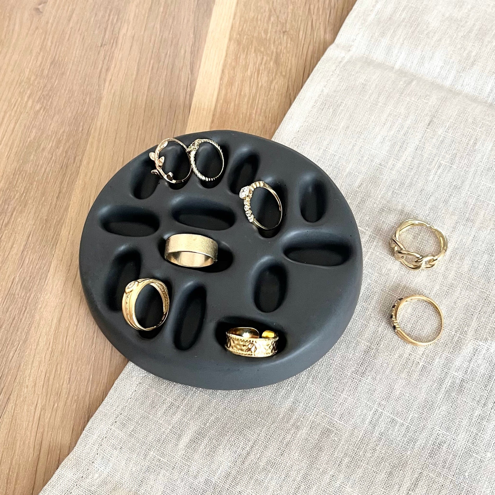 Support à bagues "Lulu" Blanc - Résine acrylique