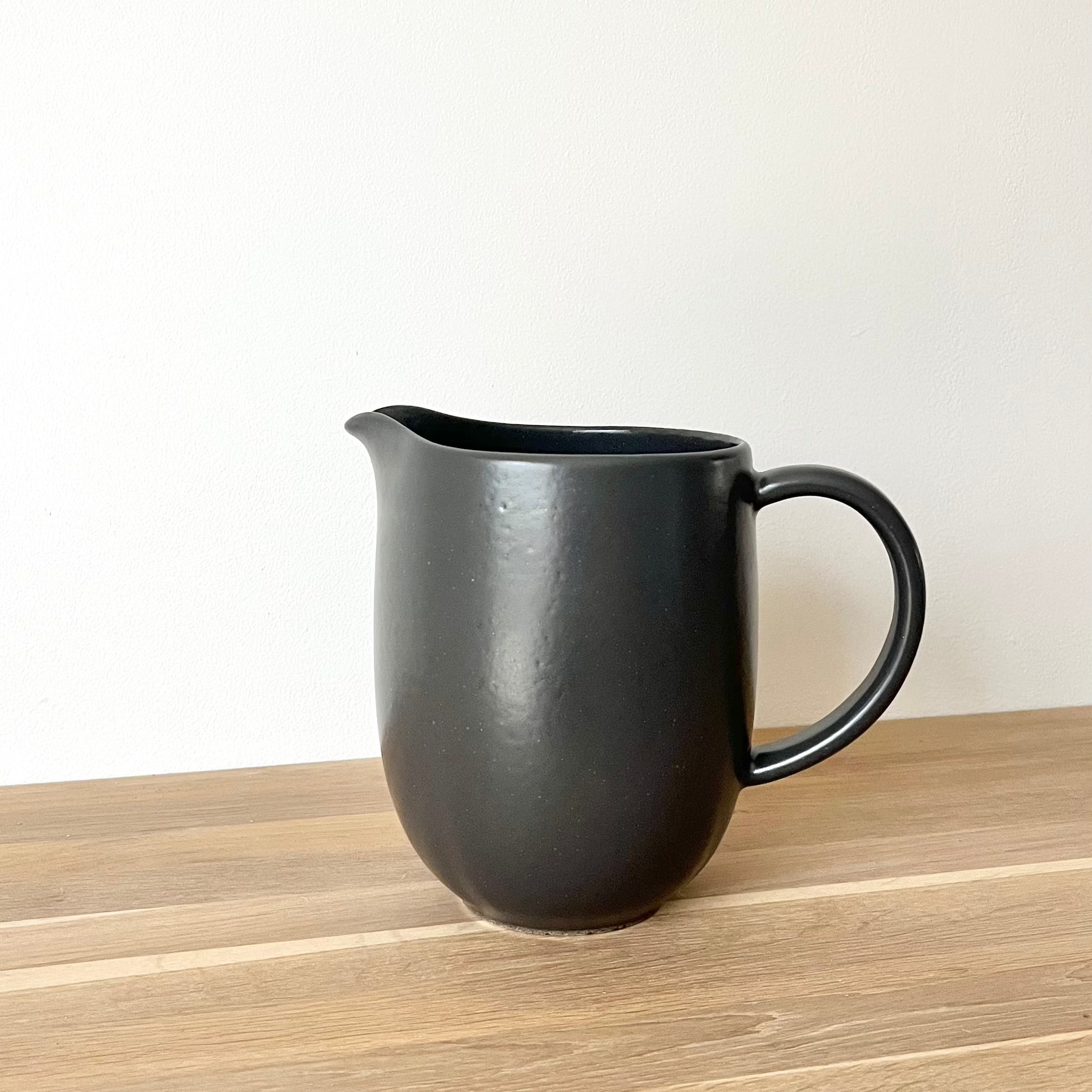 Carafe "Omi" Noir - Grès fin